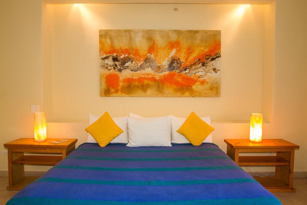 Tripui Hotel Puerto Escondido  Exterior photo